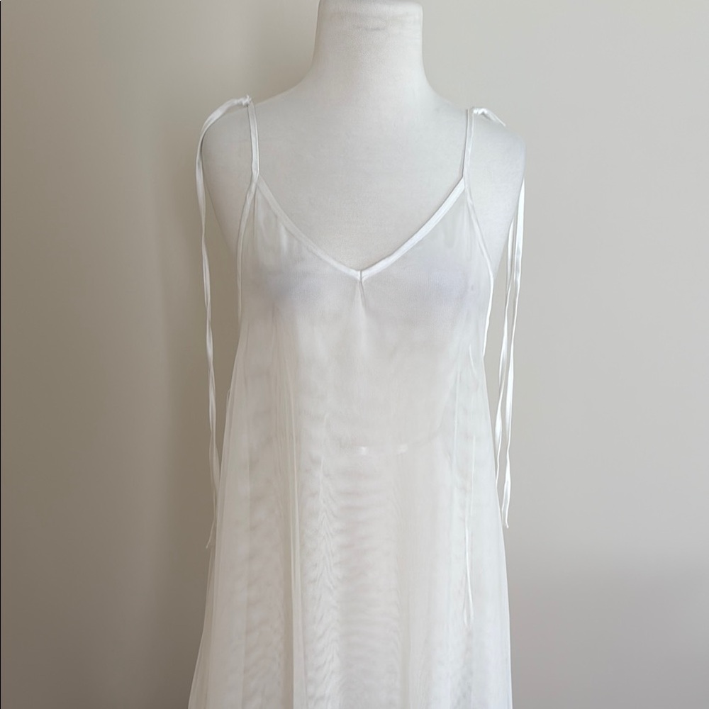 Urban Outfitters White Sheer Tulle Adjustable Tie Straps Ruffle Hem Dress Size M